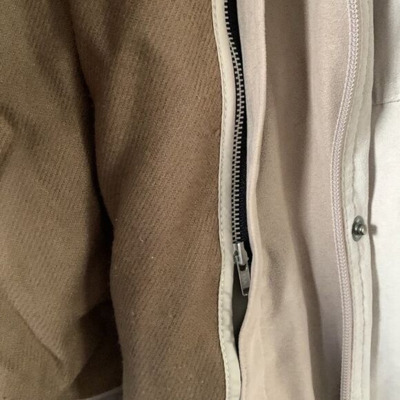 Gallery Petite Women's PM Beige Hooded Jacket - Picture 10 of 13